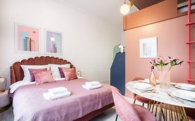 Elegant Studio Old Town Parking By #Hoomvi